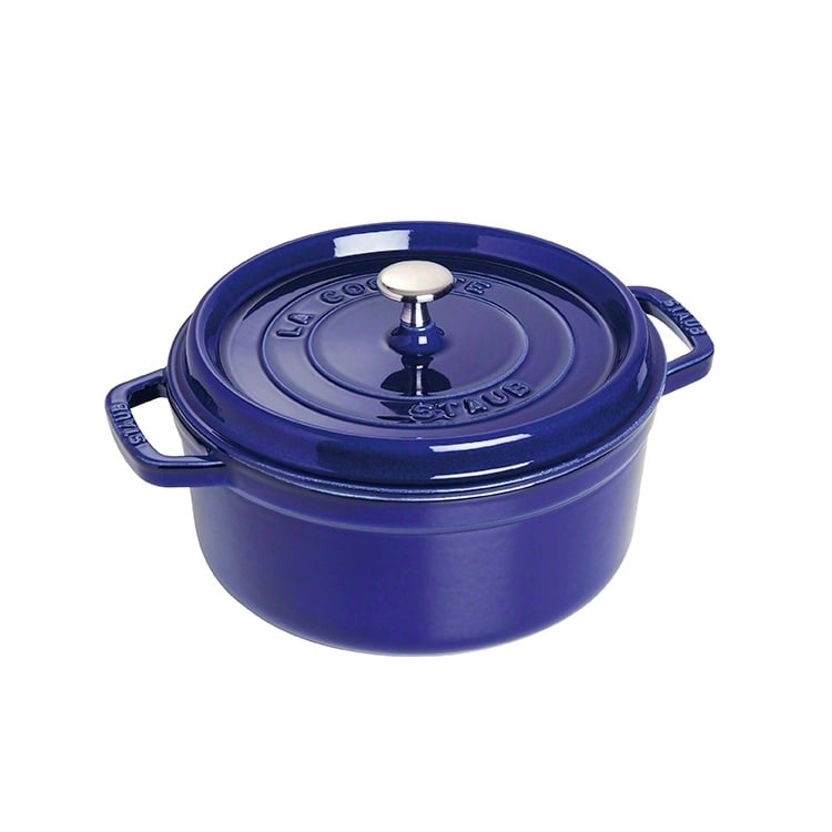 Staub round casserole dish. Three layers of enamel 5.2 l dark blue