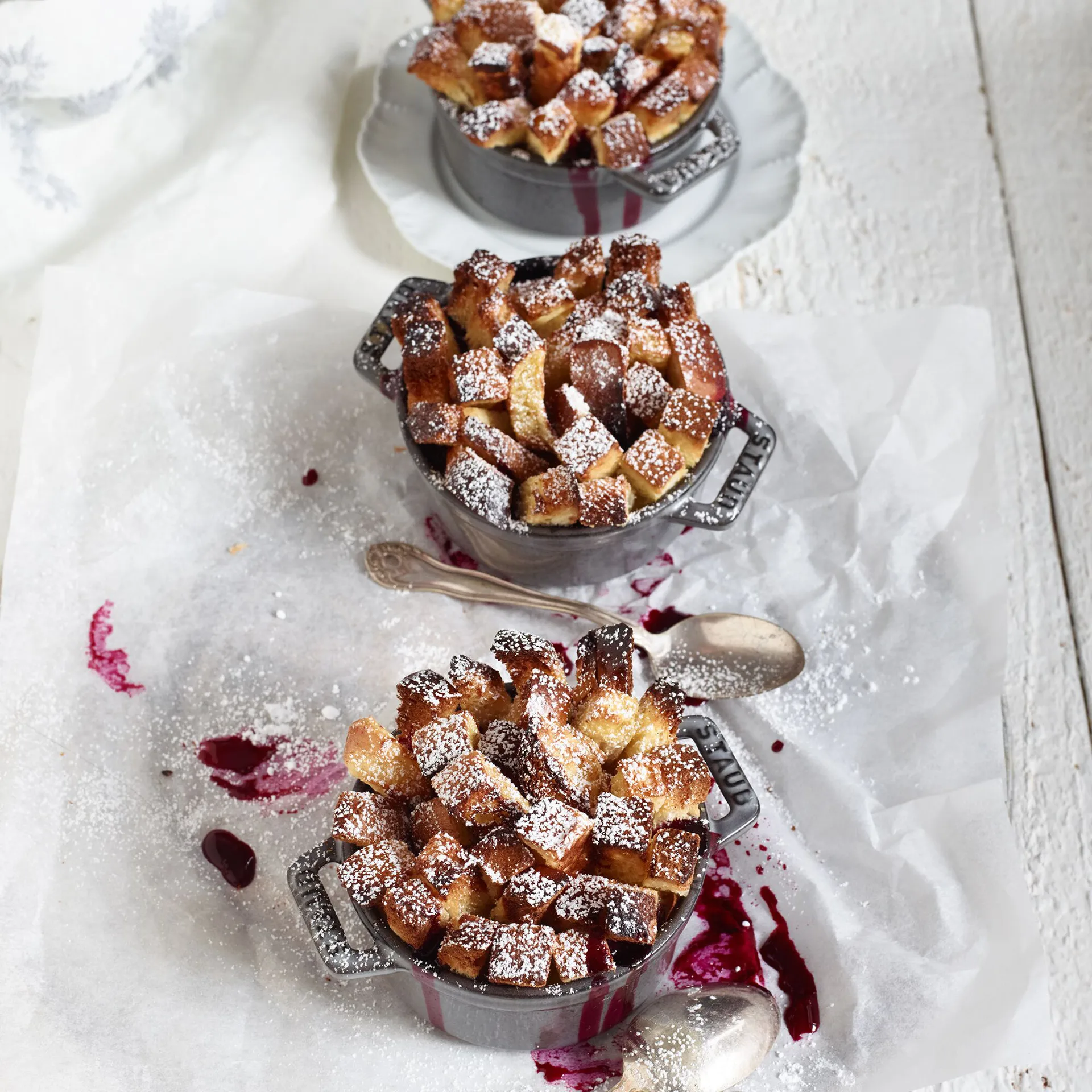 Staub serving holder for 3 mini pots, Bamboo STAUB