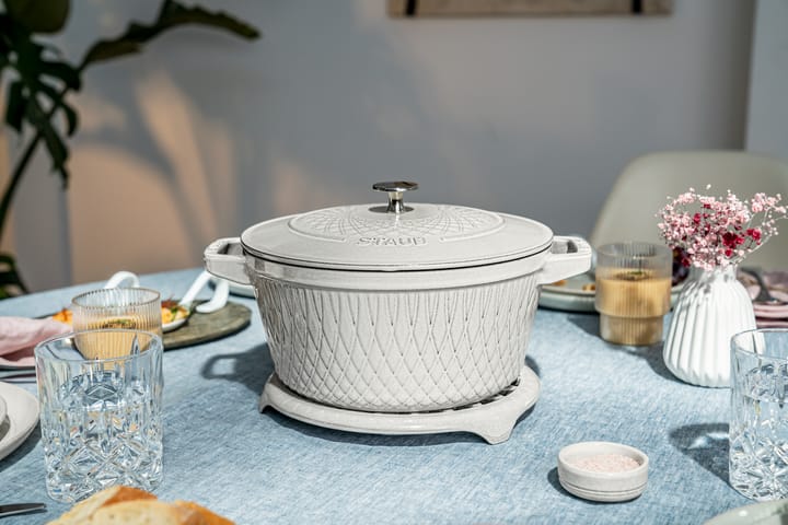 Staub Twister La Cocotte pot 4 L, White truffle STAUB