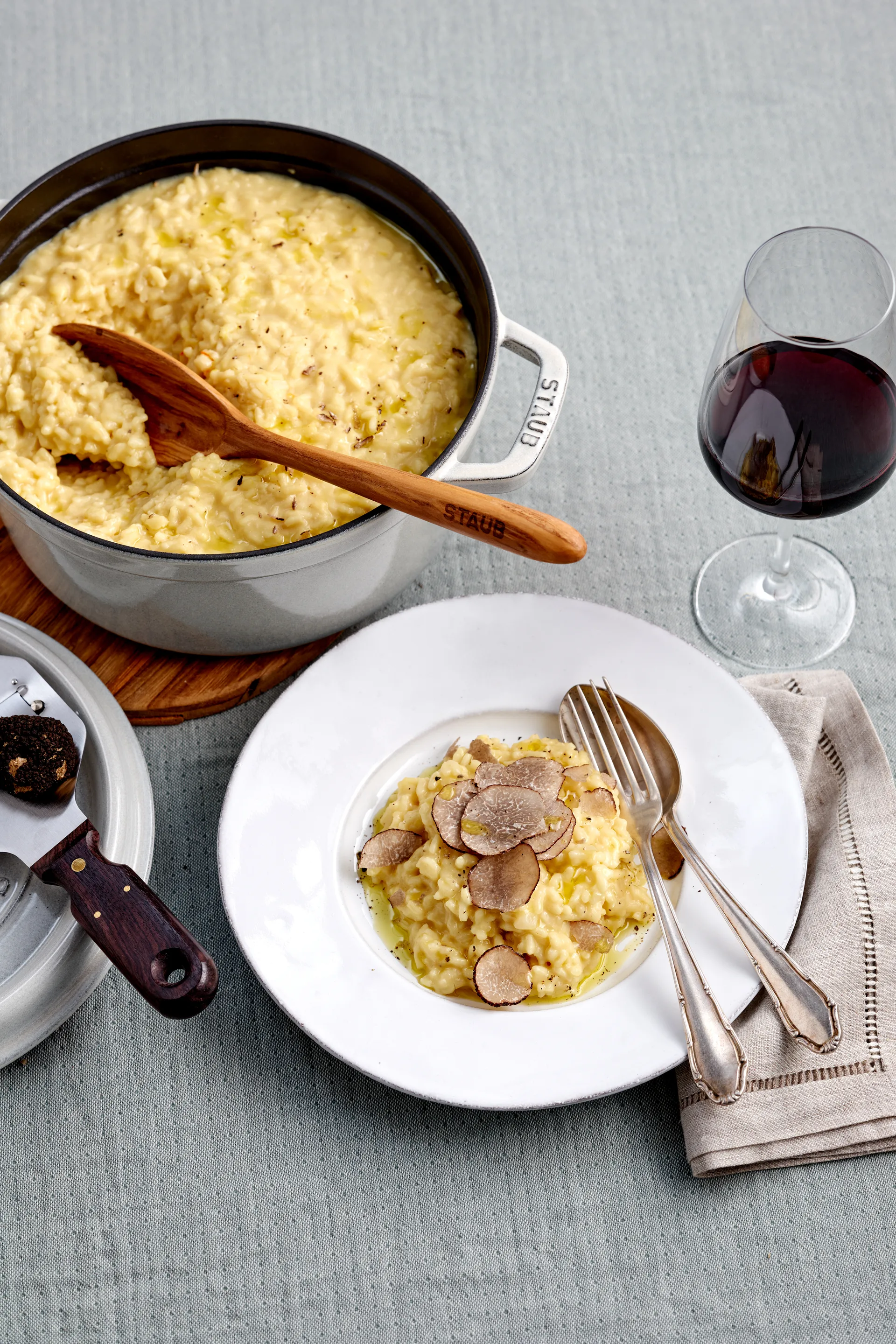 Staub White Truffle casserole, 6.7 l STAUB