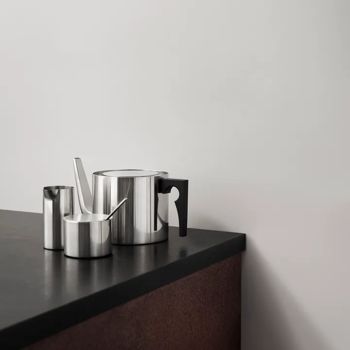 AJ cylindaline teapot from Stelton