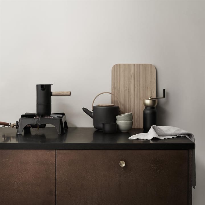 Collar coffee grinder, black-brass Stelton