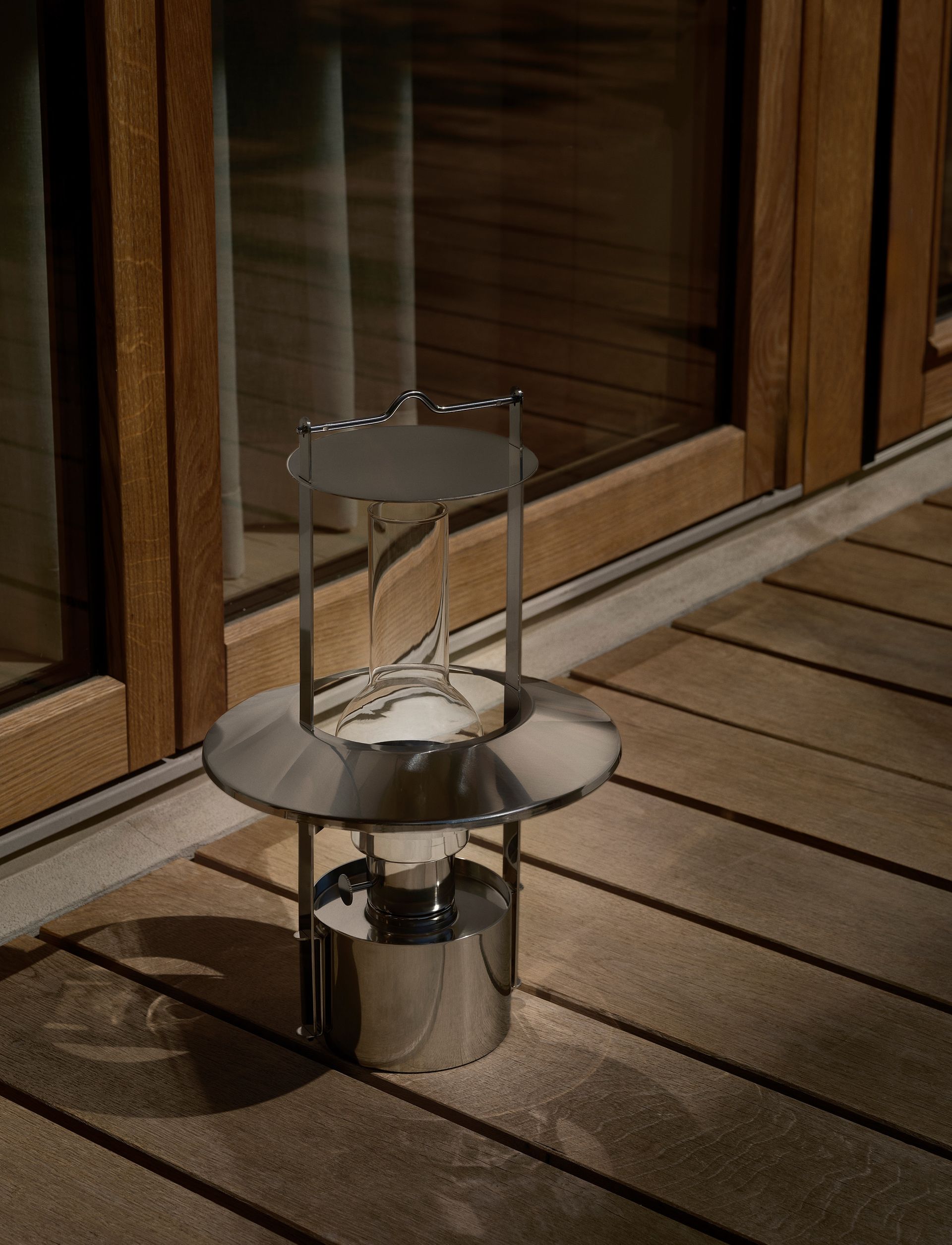 Stelton EM Portable Ship Lamp