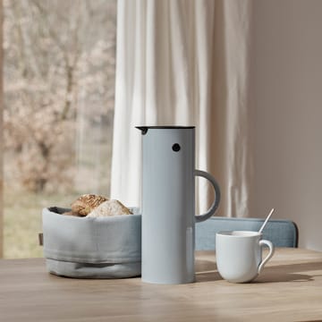 EM77 Stelton vacuum jug 1 l - Cloud - Stelton