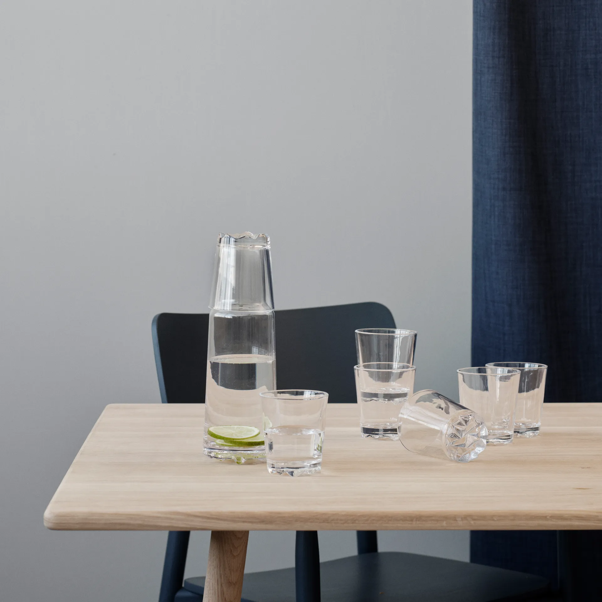Glacier carafe with glasses, clear Stelton