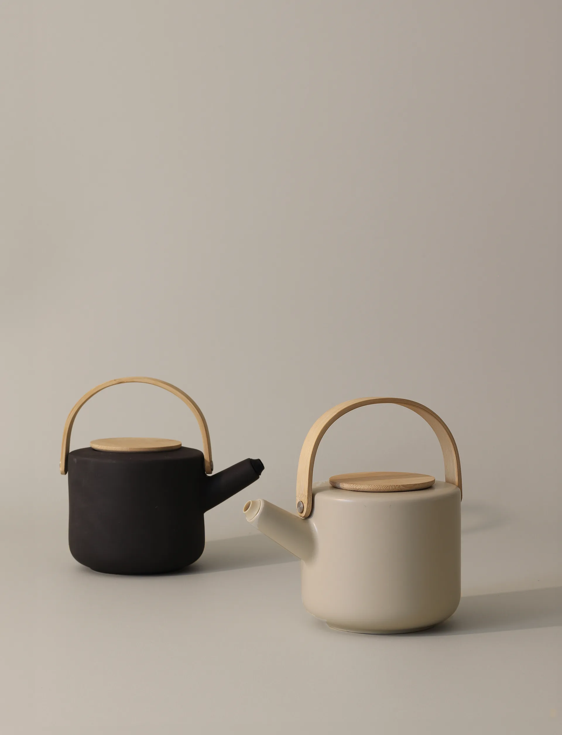 Theo Teapot 0.7 L, Sand Stelton