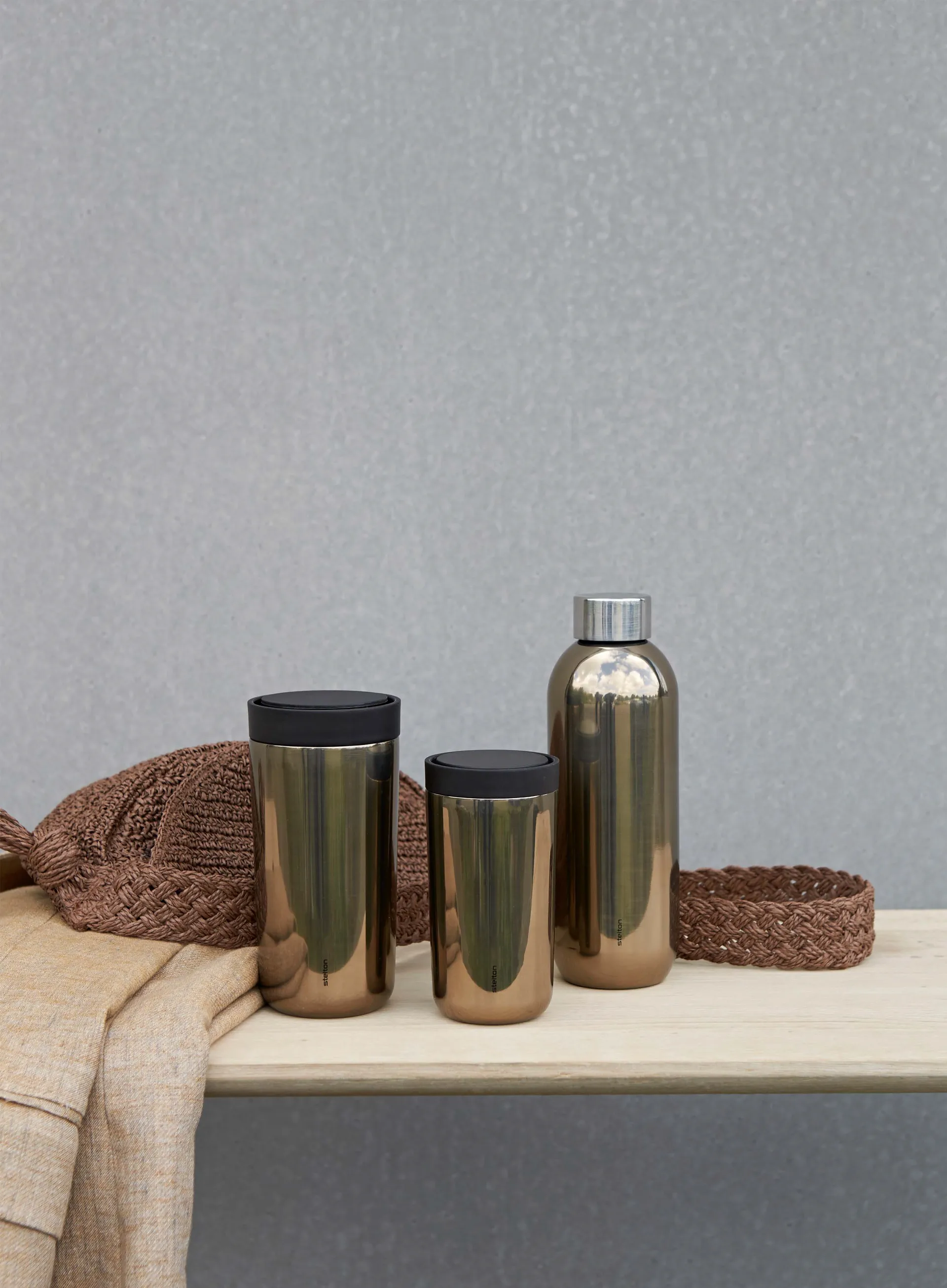 To Go Click mug 20 cl, Dark gold Stelton