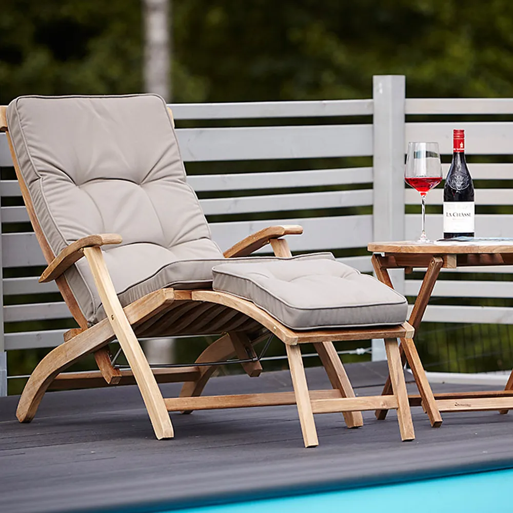 Alnö side table, Teak Stockamöllan