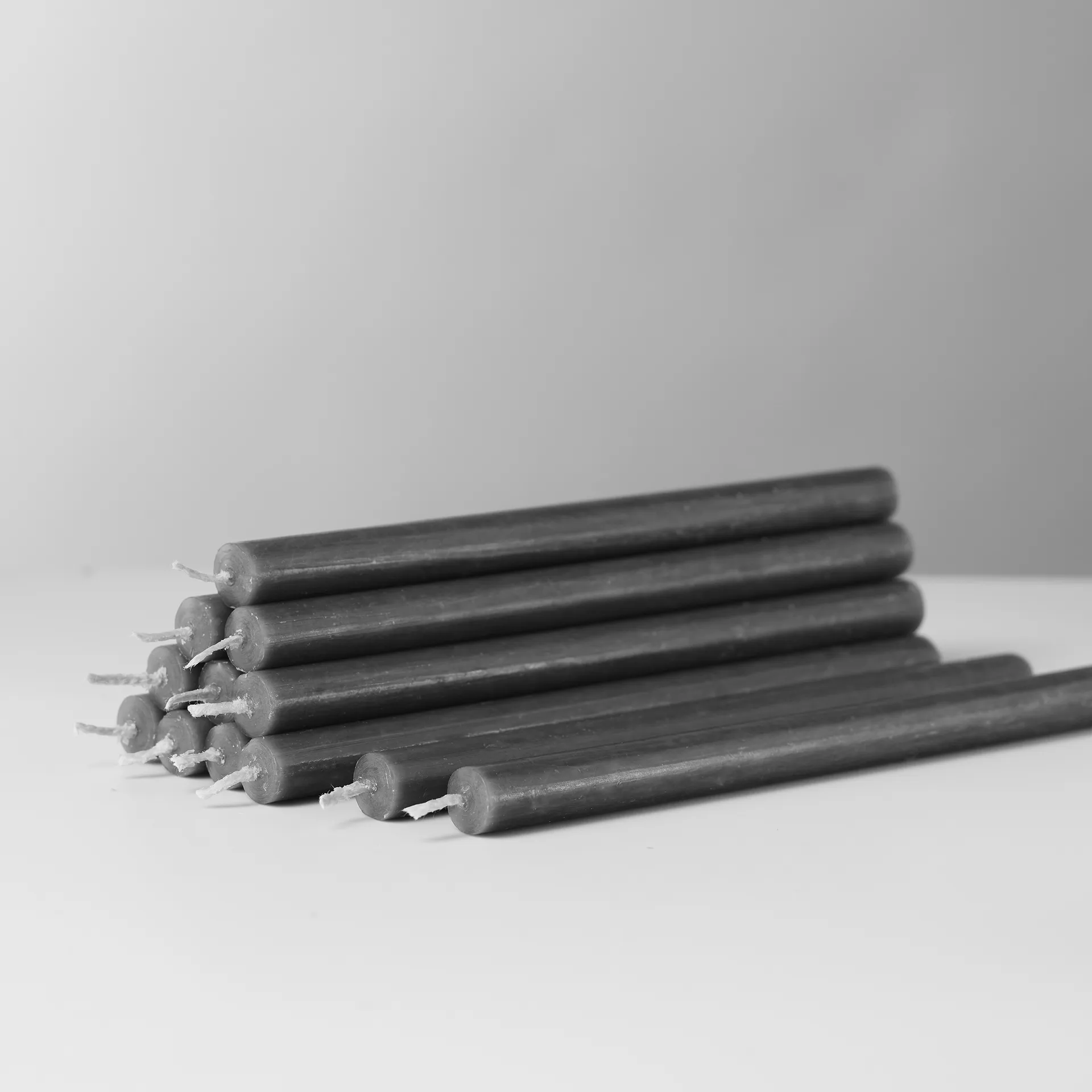 Nagel candles 12-pack, Anthracite STOFF