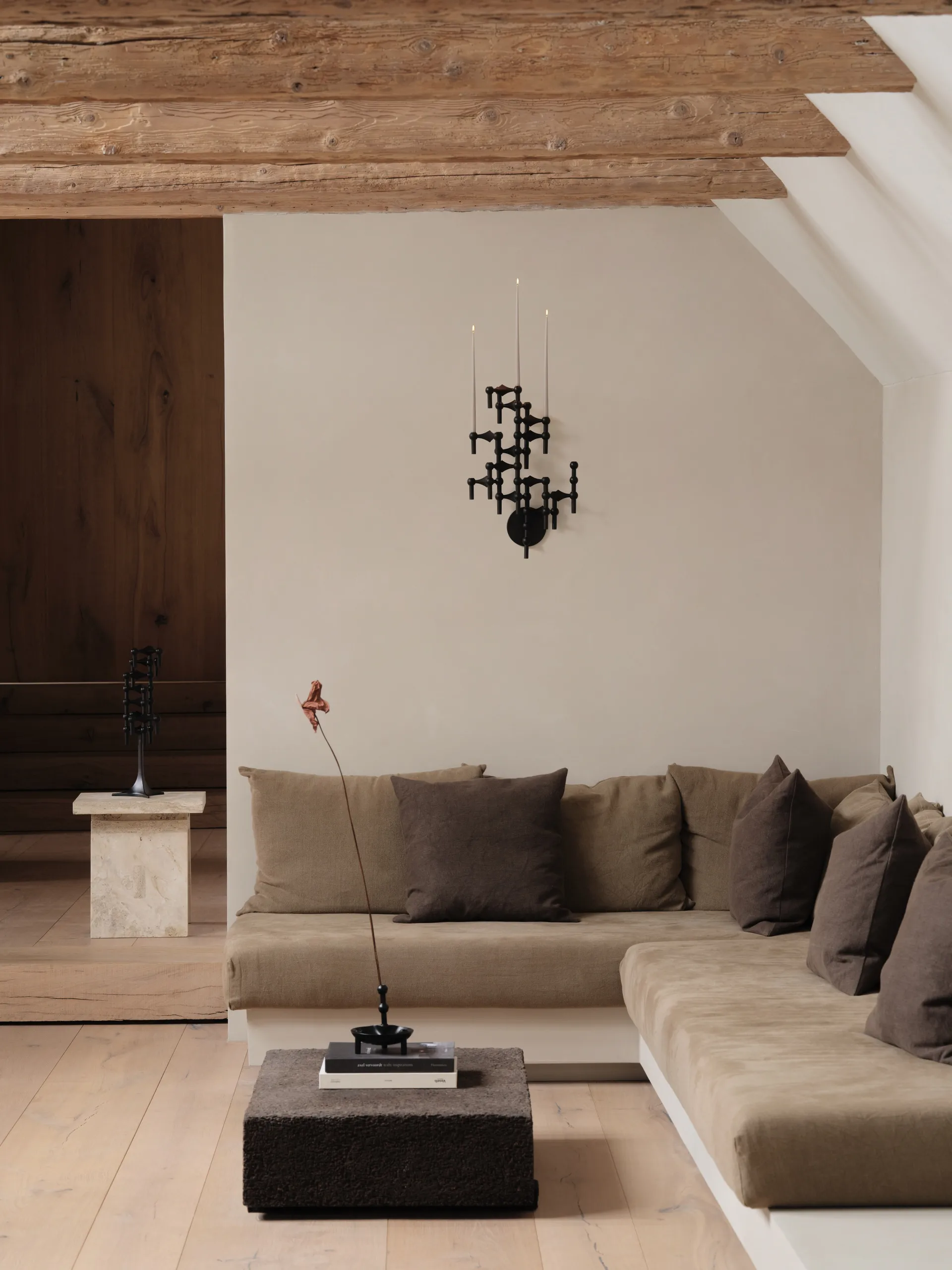 STOFF Nagel candle sticks wall, Matte Black STOFF Nagel