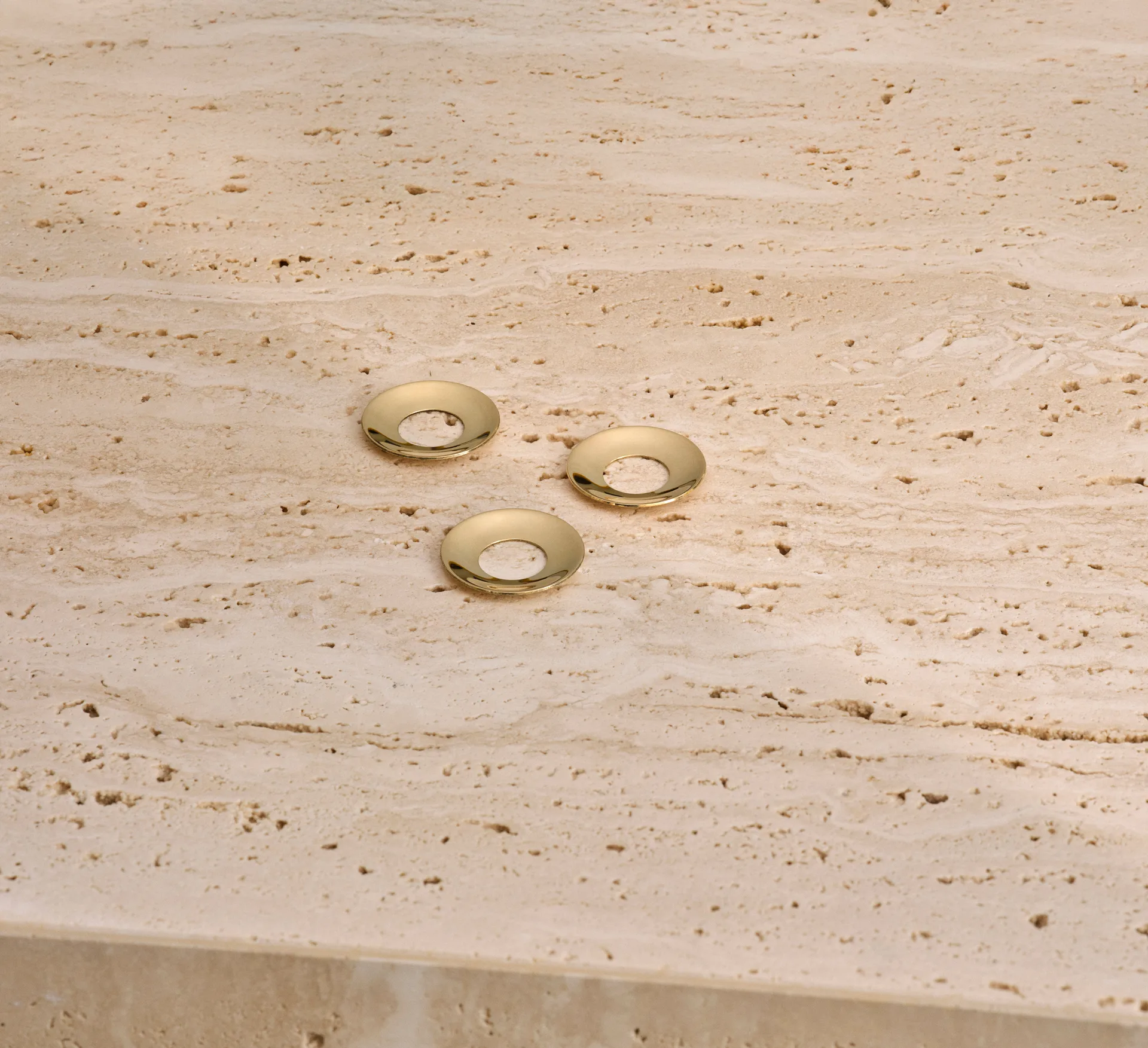 STOFF Nail light cuff 3-pack, Solid brass STOFF Nagel