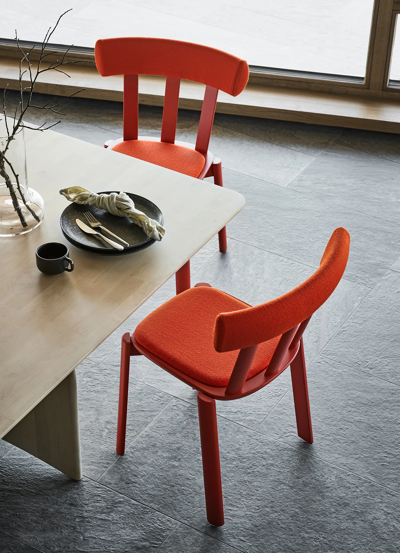 Alt table 90x320 cm birch, Light matte lacquer Stolab