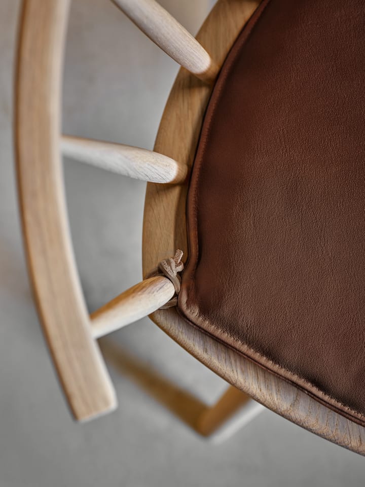 Arka seat cushion elmotique, Dark brown Stolab