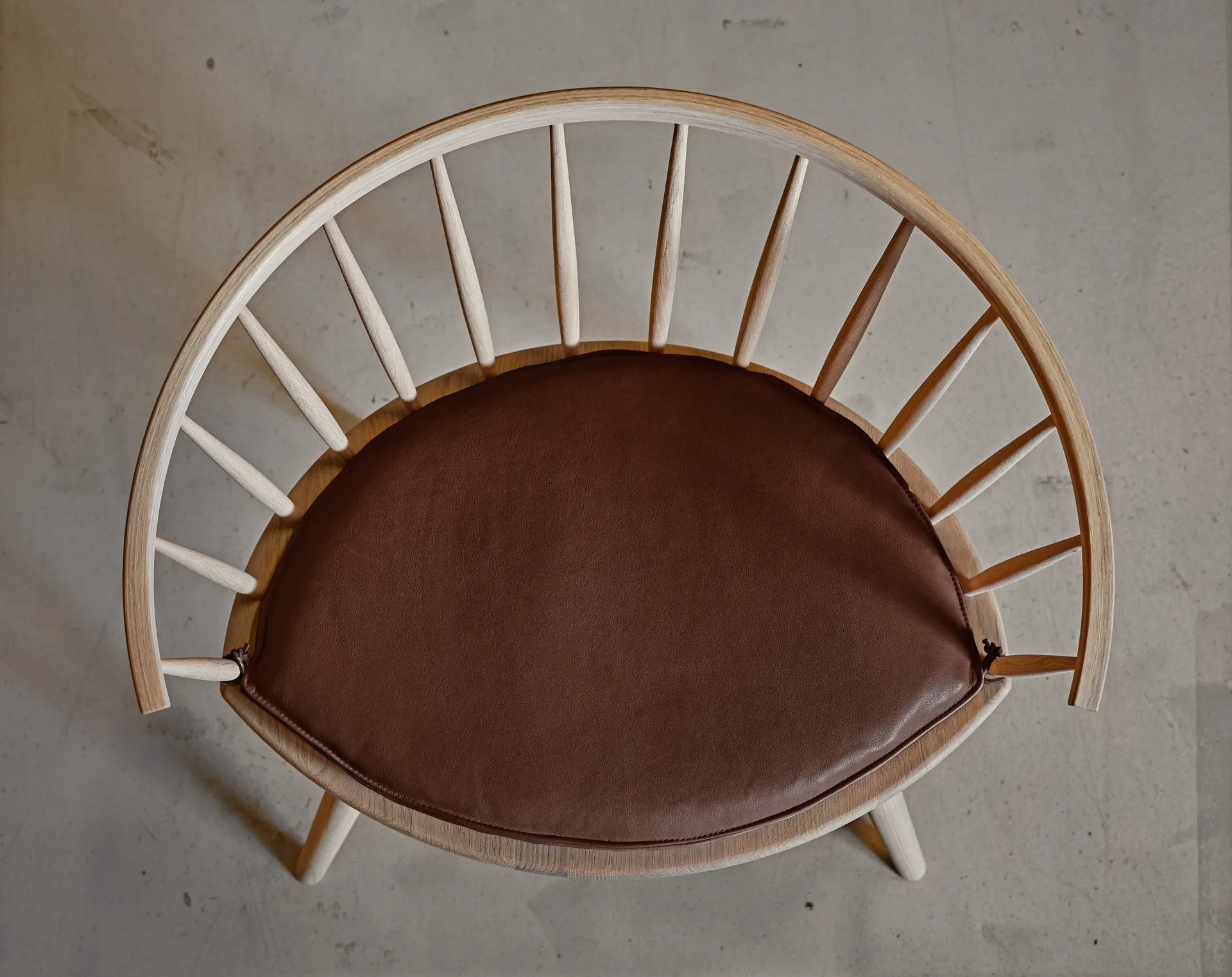 Arka seat cushion elmotique, Dark brown Stolab