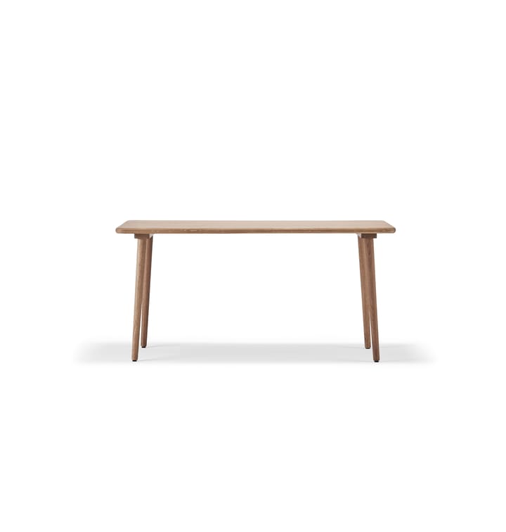 Miss Tailor dining table - Oak natural oil. 130x100 cm - Stolab