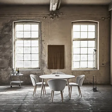 Miss Tailor dining table round Ø130 cm - Birch light matt lacquered - Stolab