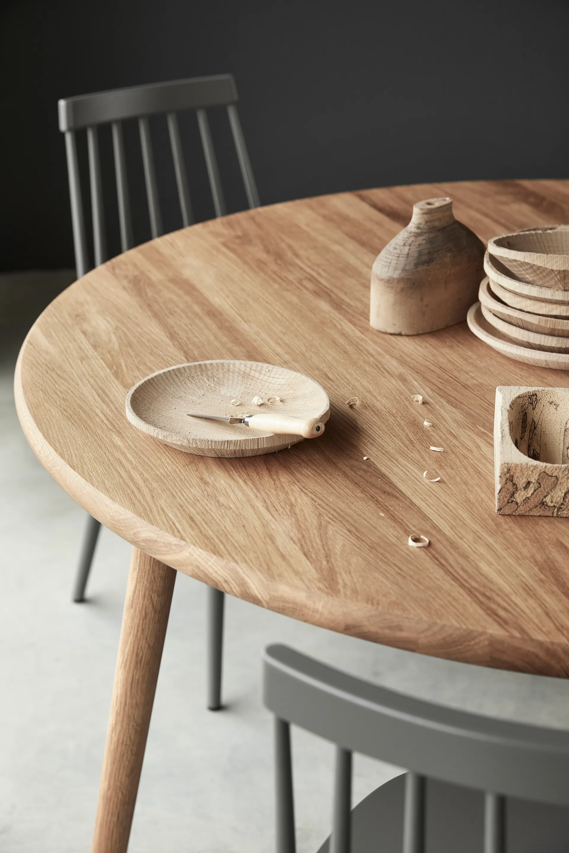 Miss Tailor dining table round Ø130 cm, Oak naturell oil Stolab