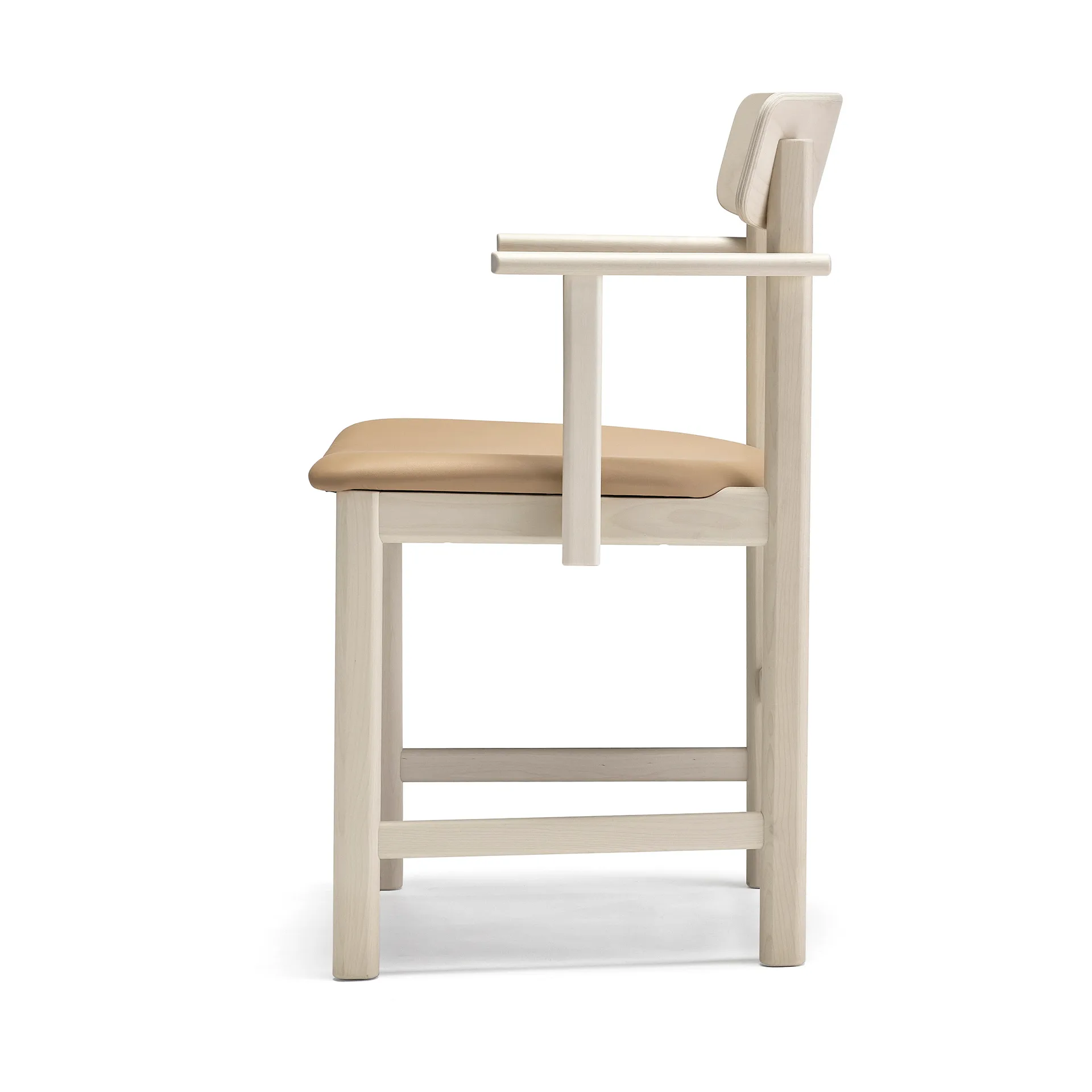 Pal armchair, Birch light matte lacquer-Elmosoft 22030 Stolab