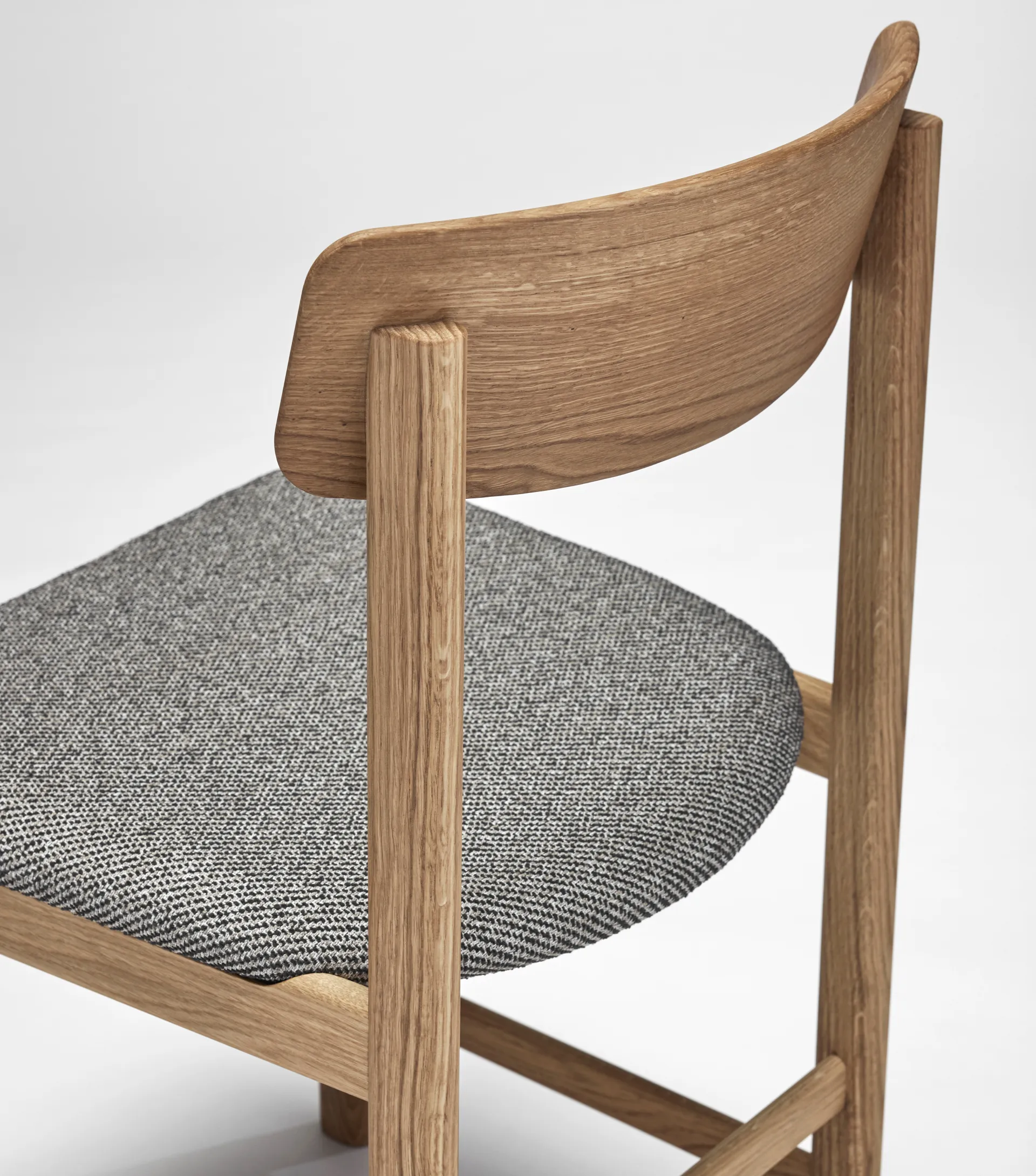 Pal chair, Oak natural oil-Tornado V3576/02 Stolab