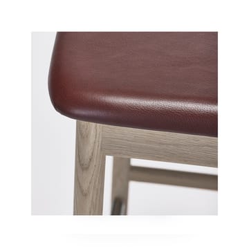 Prima Vista bar stool - Leather elmo darkbrown. white oil oak stand - Stolab