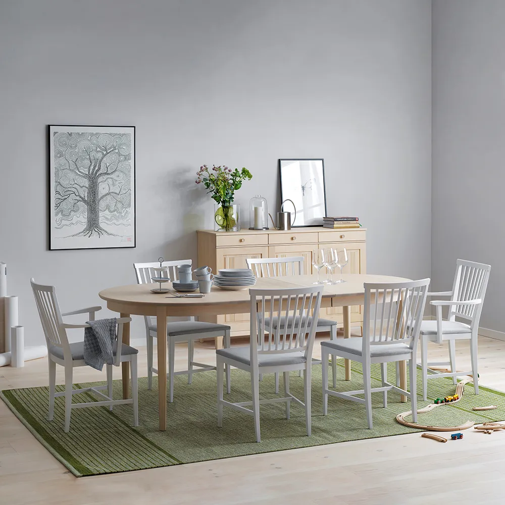 Vardags dining table, Birch light matt lacquer. 1 insert Stolab