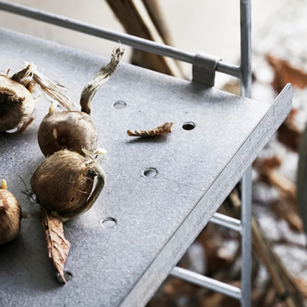 String Outdoor shelf, Galvanized-58x30 cm-low edge String
