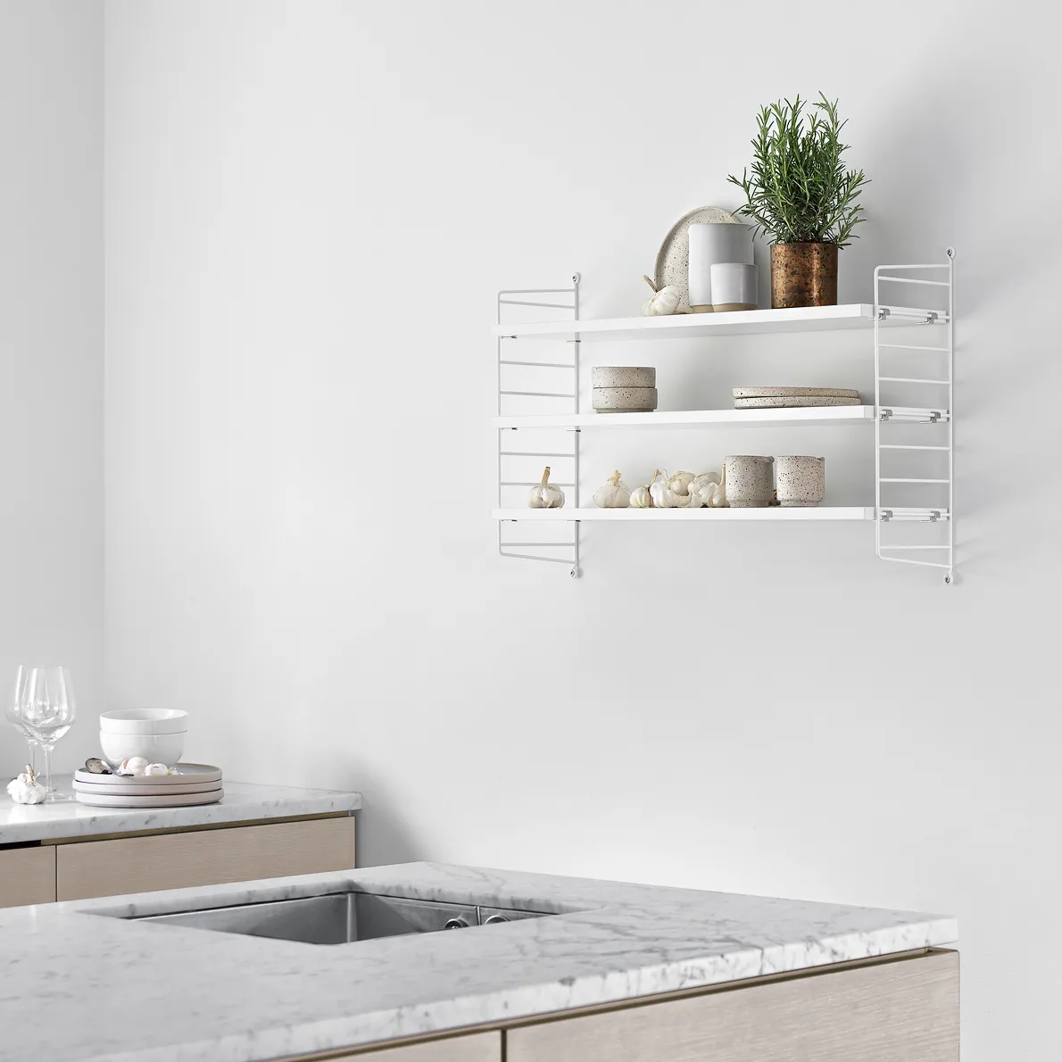 String Shelf Pocket white from String - NordicNest.com