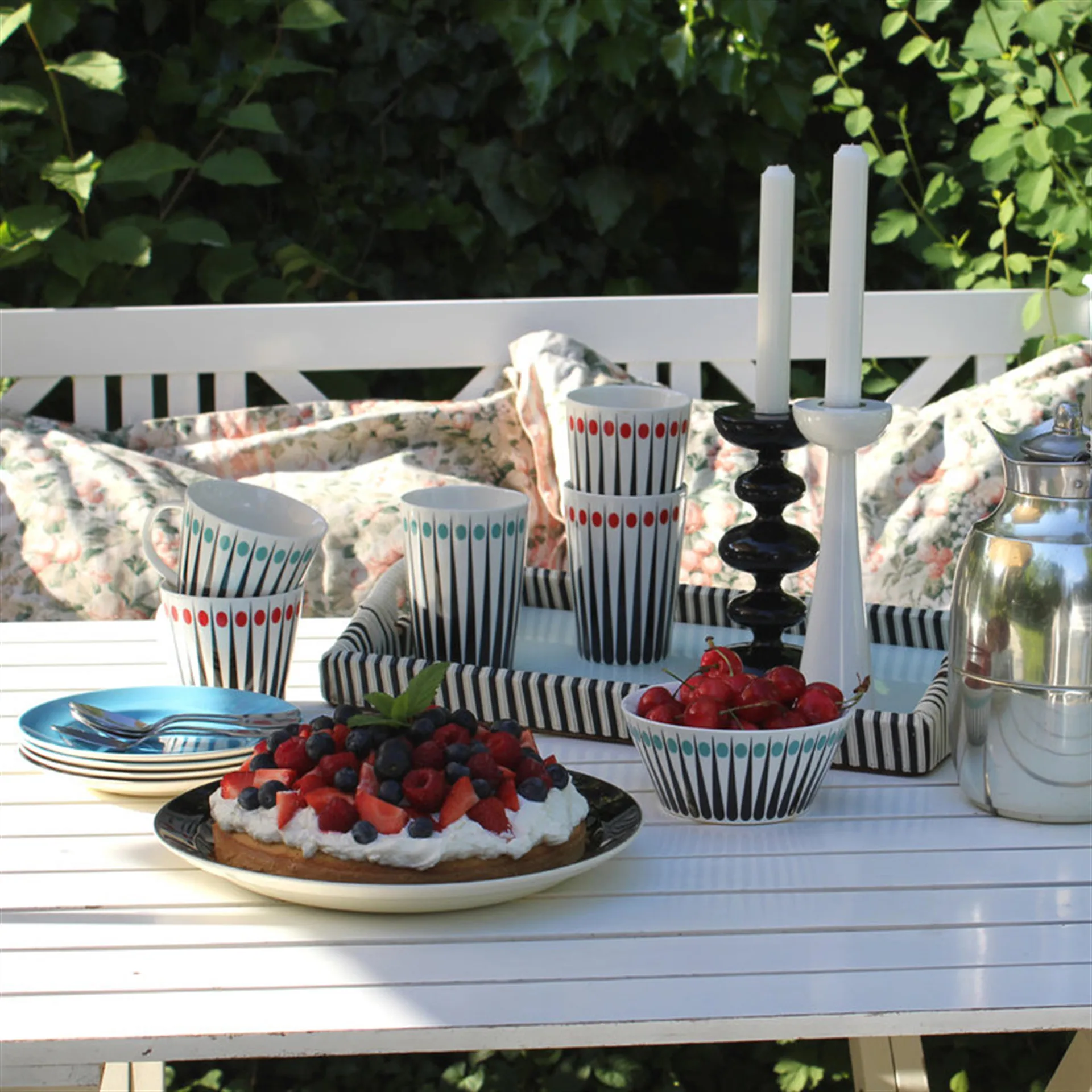 Amanda mug, white-aqua Superliving