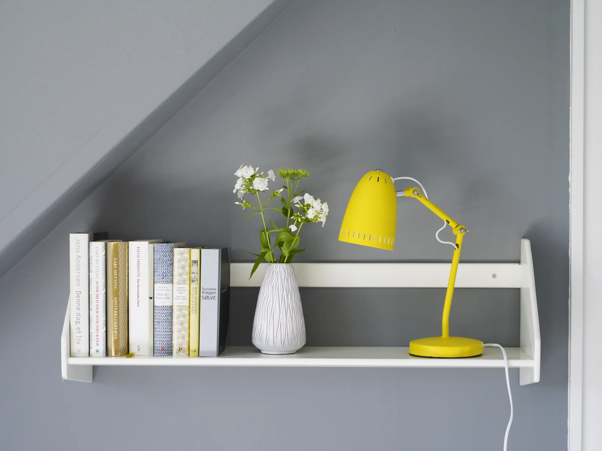 Dynamo table lamp, Yellow Superliving