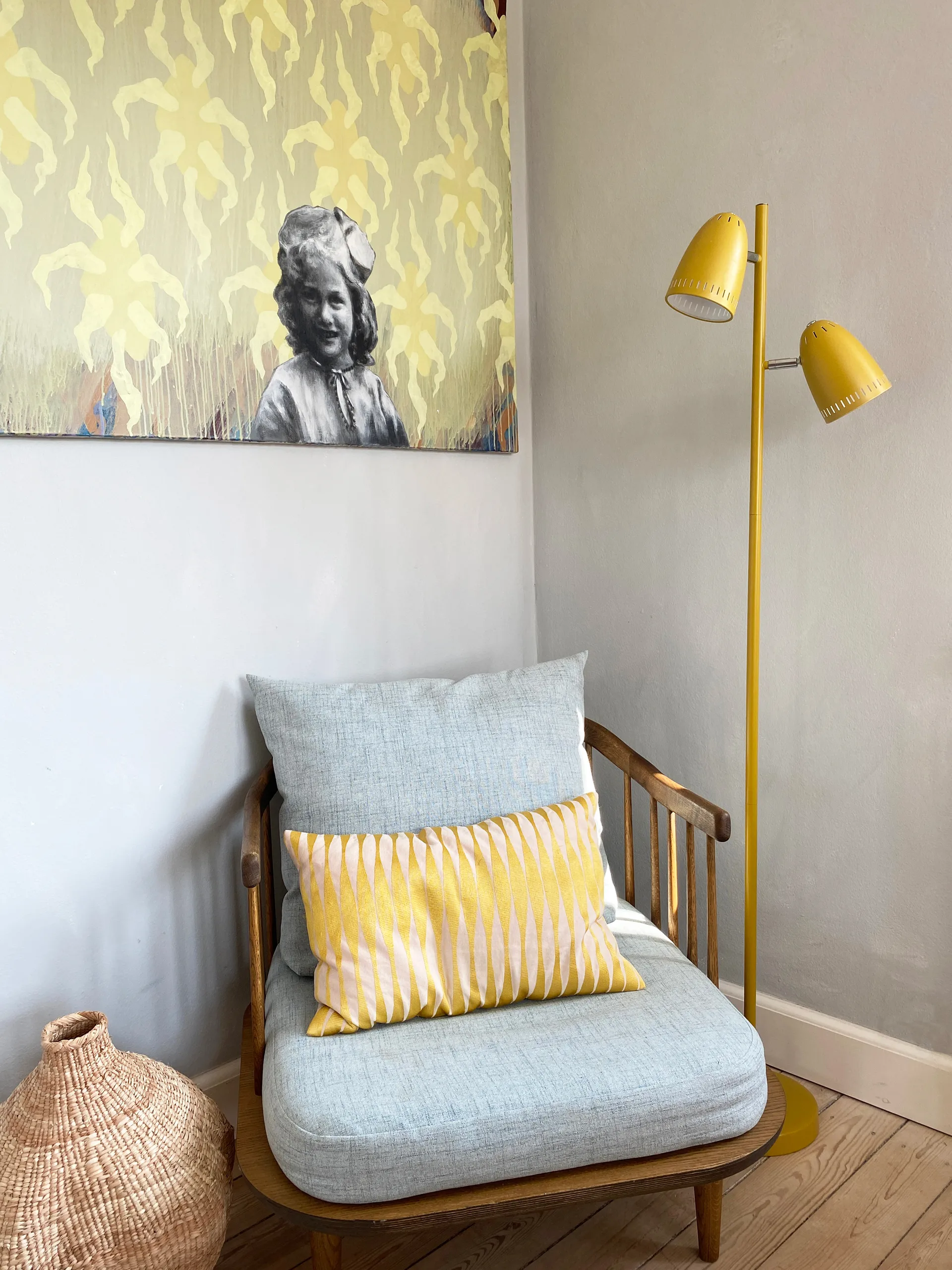 Dynamo Twin floor lamp, Mustard Superliving