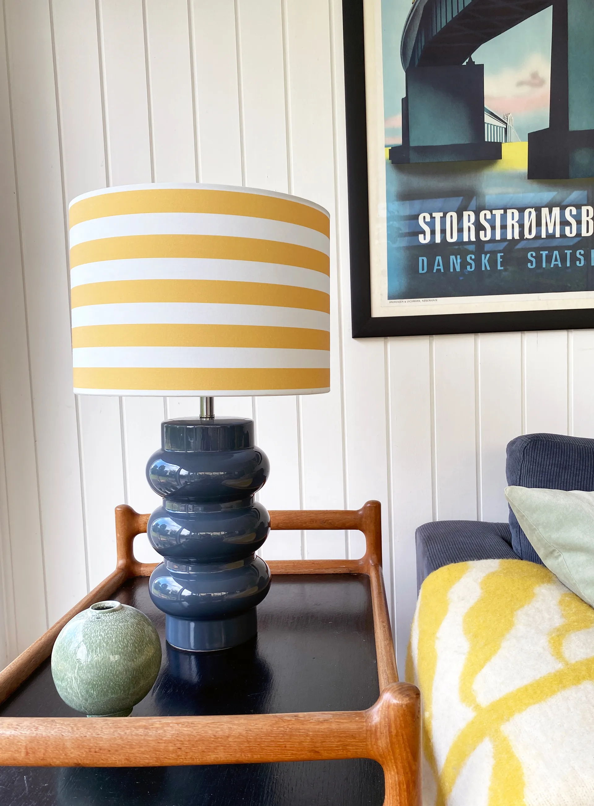 Lyon table lamp, Storm Blue Superliving