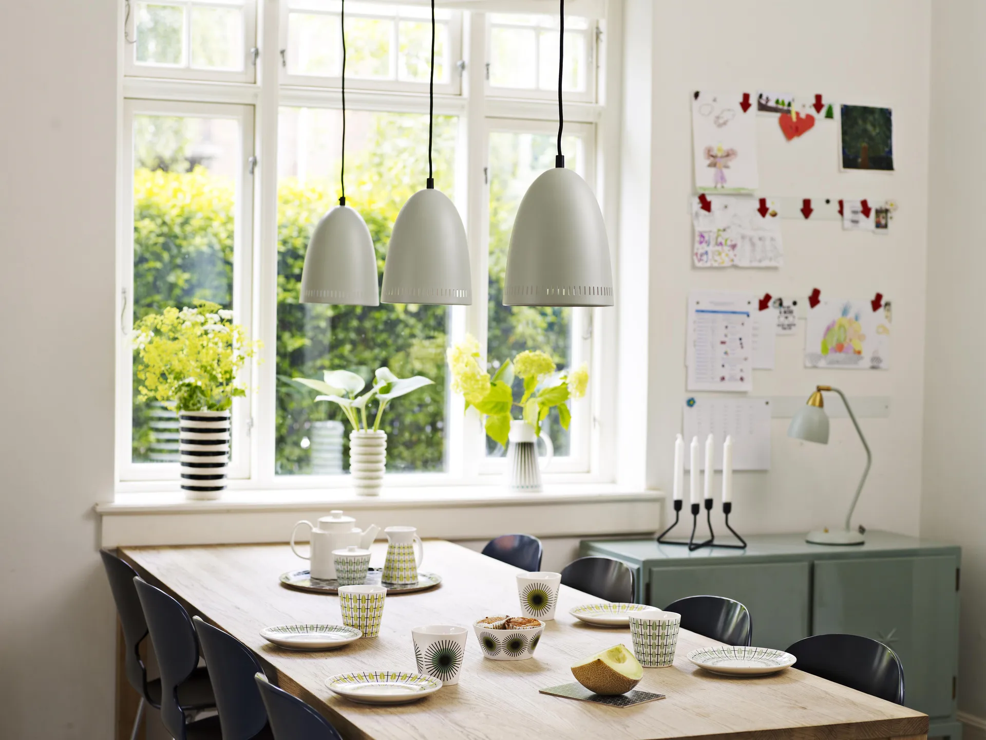 Olivia plate, white-lime Superliving