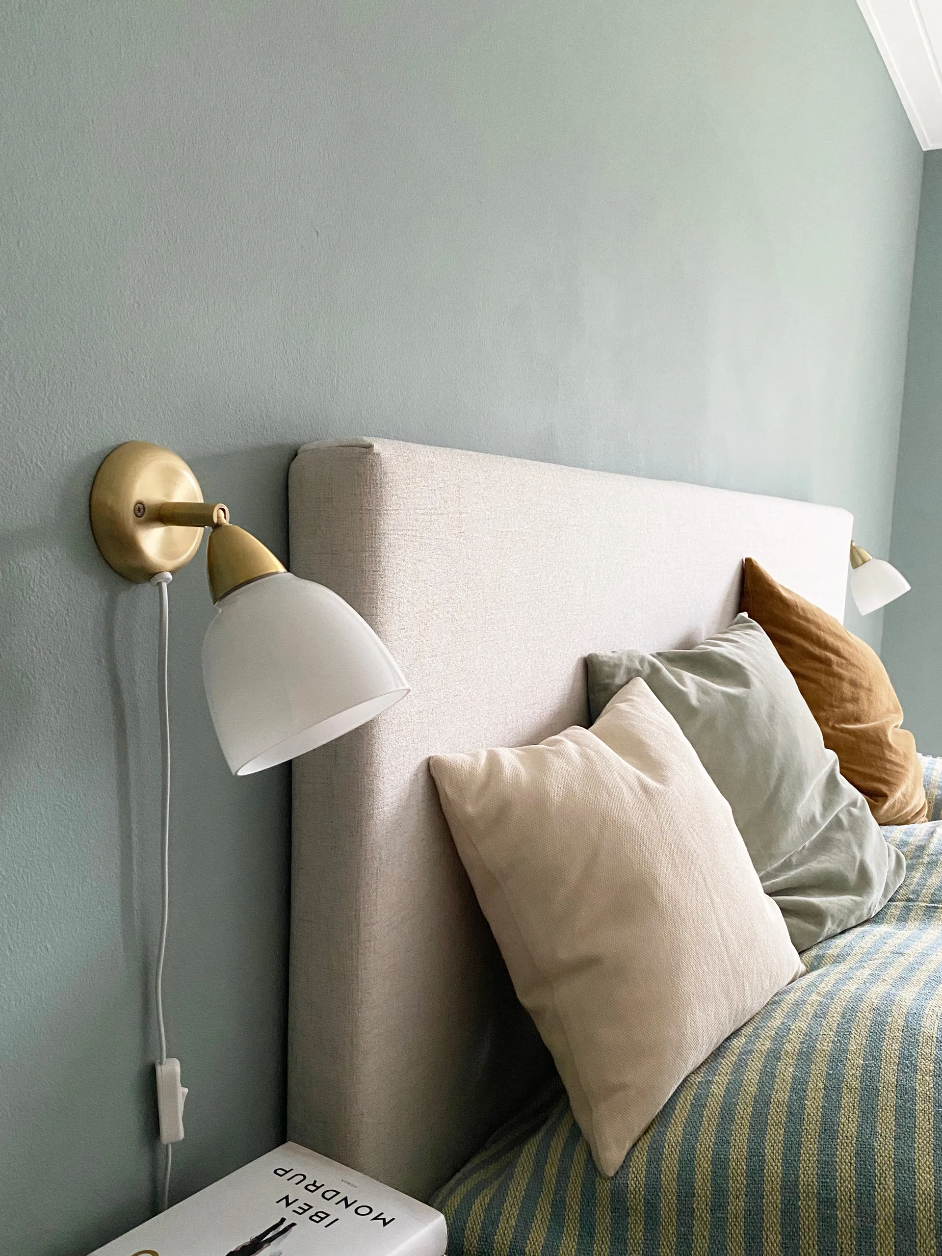 Urban short wall lamp, Brushed Brass Superliving