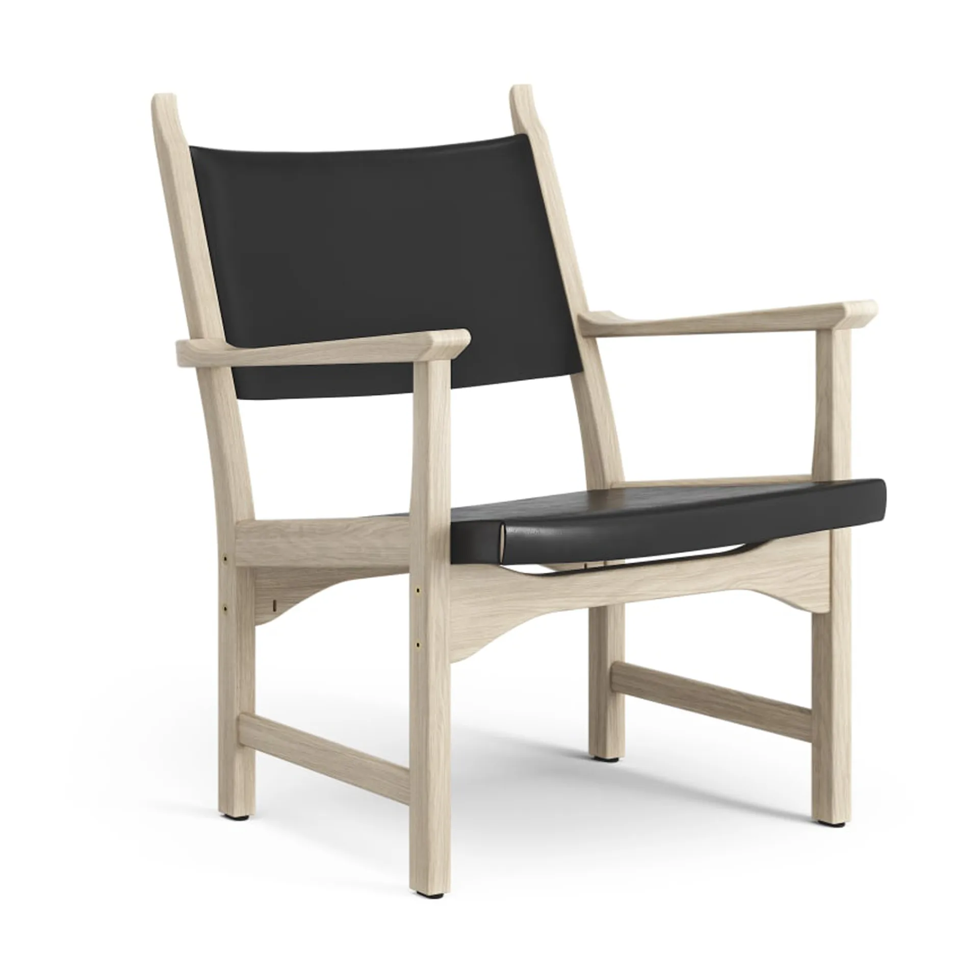 Caryngo arm chair, White pigmented oak-leather black Swedese