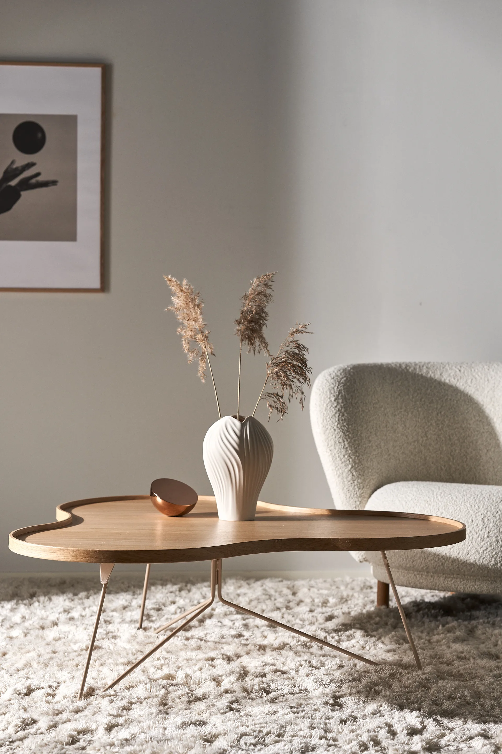 Flower mono table 107x114 cm, H45 Oak lacquered-nutmeg RAL1019 Swedese