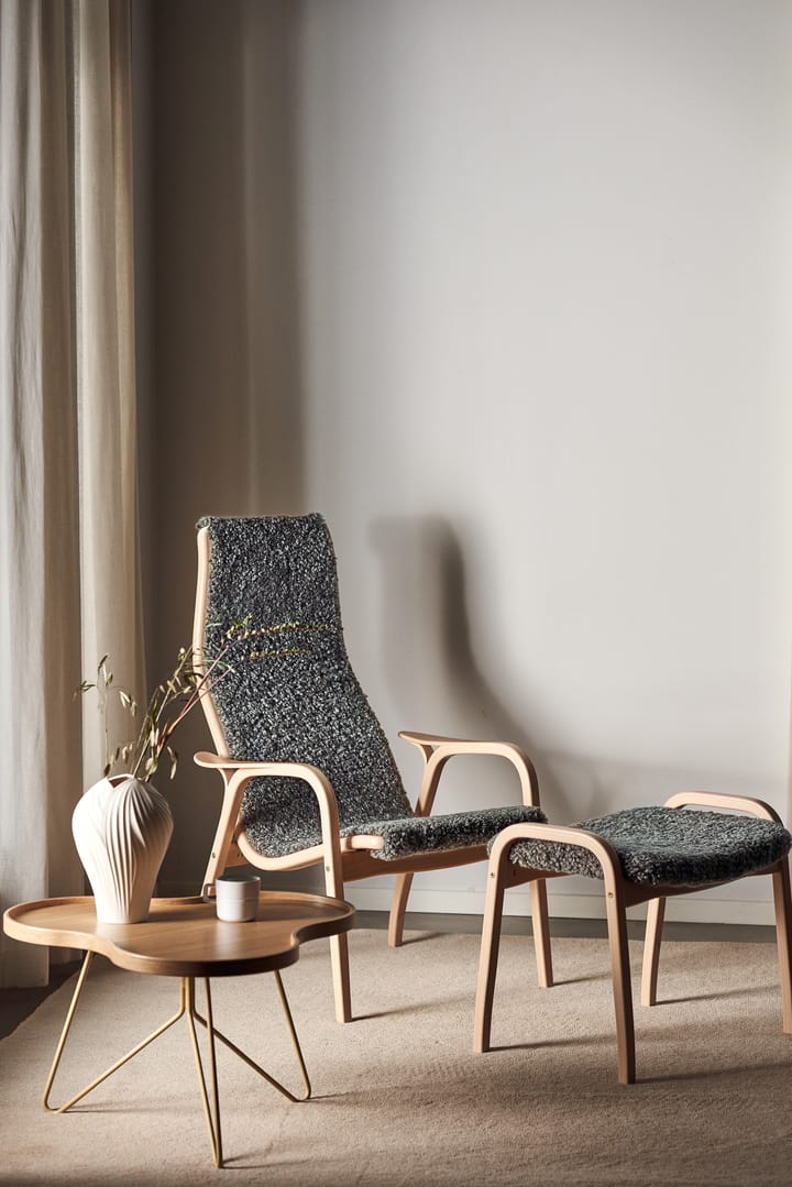 Flower mono table 84x90 cm, H39 cm Oak laquered Swedese