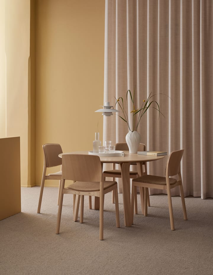 Grace chair, Ash laquered Swedese