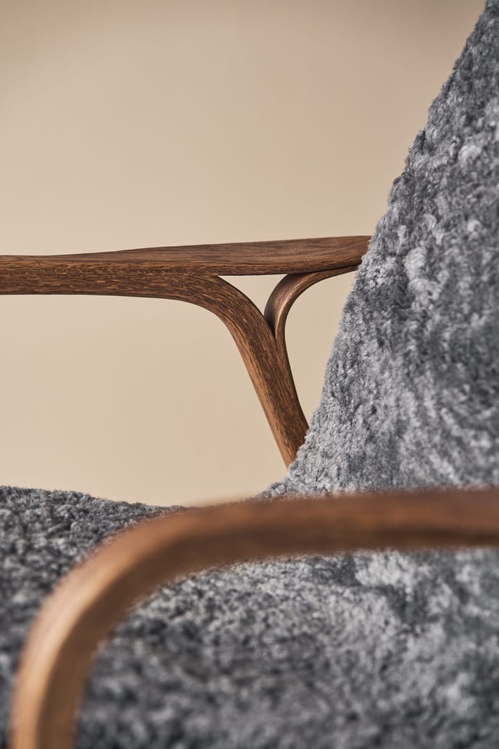 Laminett armchair oak/sheepskin Special Edition - Rubio Monocoat Chocolate-Charcoal - Swedese