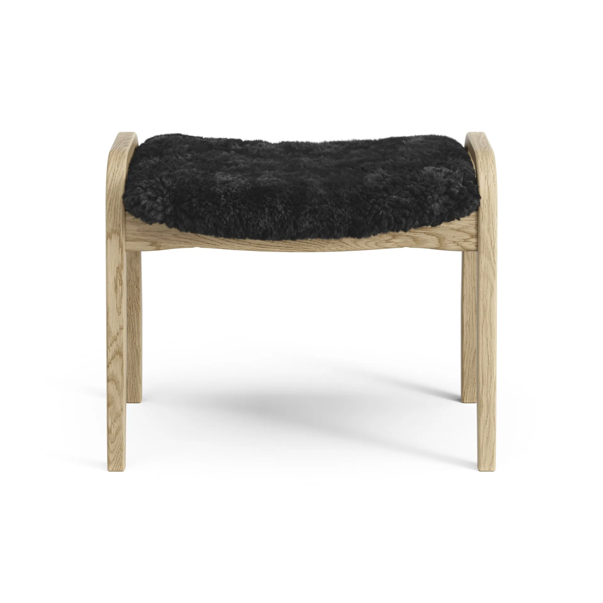 Lamini children's foot stool laquered oak/sheep skin, Black (black) Swedese