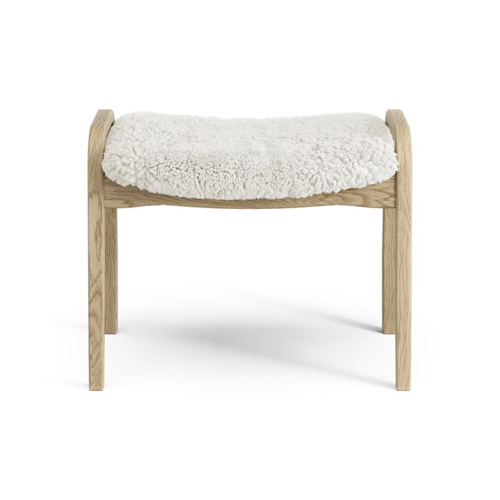 Lamini children's foot stool laquered oak/sheep skin, Off white (white) Swedese