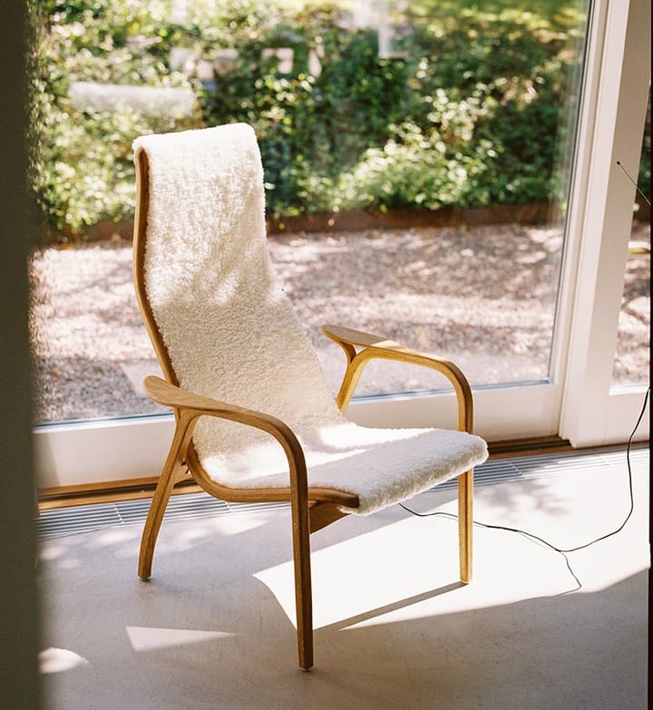 Lamino arm chair laquered beech/sheep skin, Charcoal (dark grey) Swedese