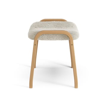 Lamino foot stool oiled oak/sheep skin - Moonlight (beige) - Swedese