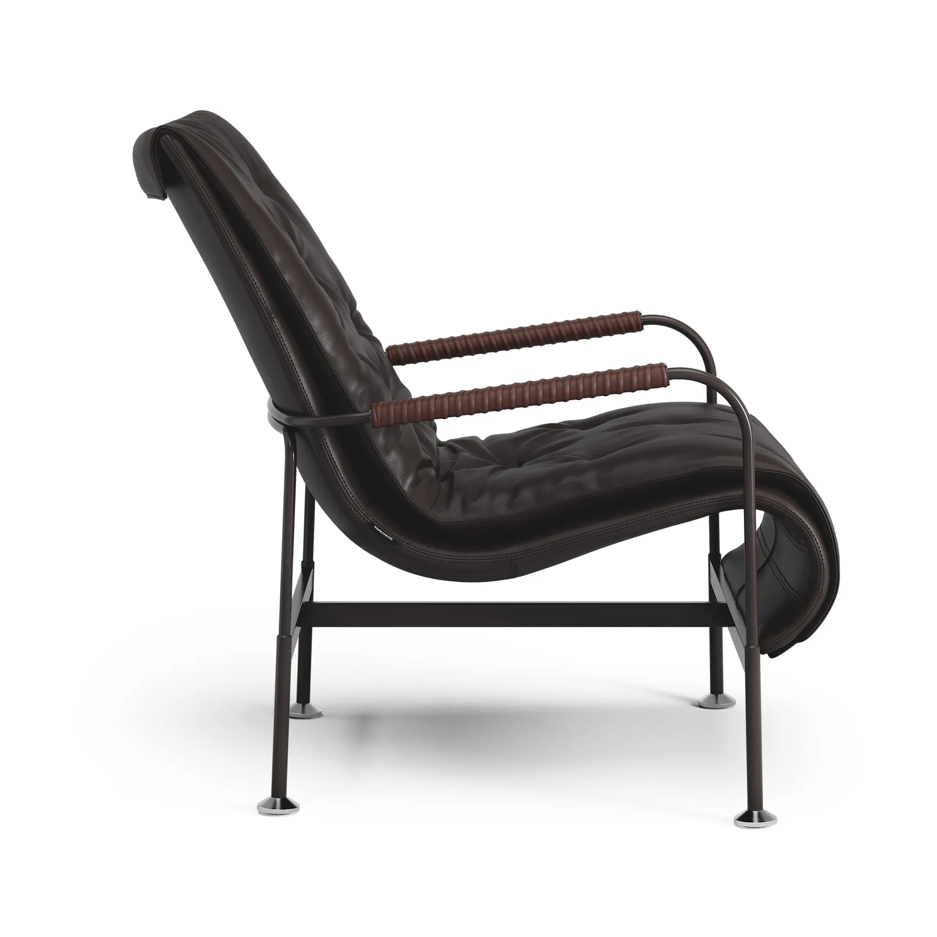 Serpentine armchair, Leather Elmo Soft Dark brown–Tärnsjö Tobacco Swedese