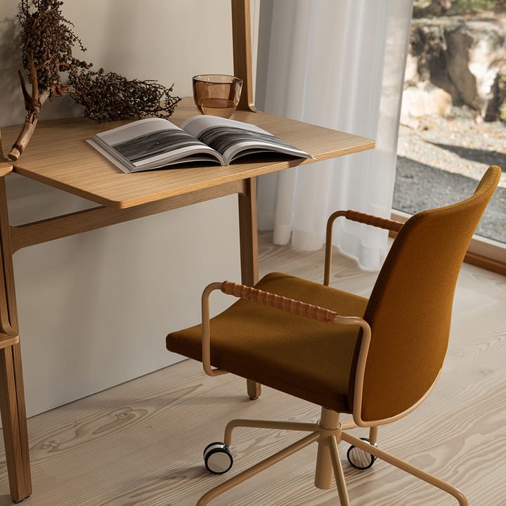 Stella office chair adjustable, Leather elmosoft 33004 brown, chrome, without flexible back Swedese