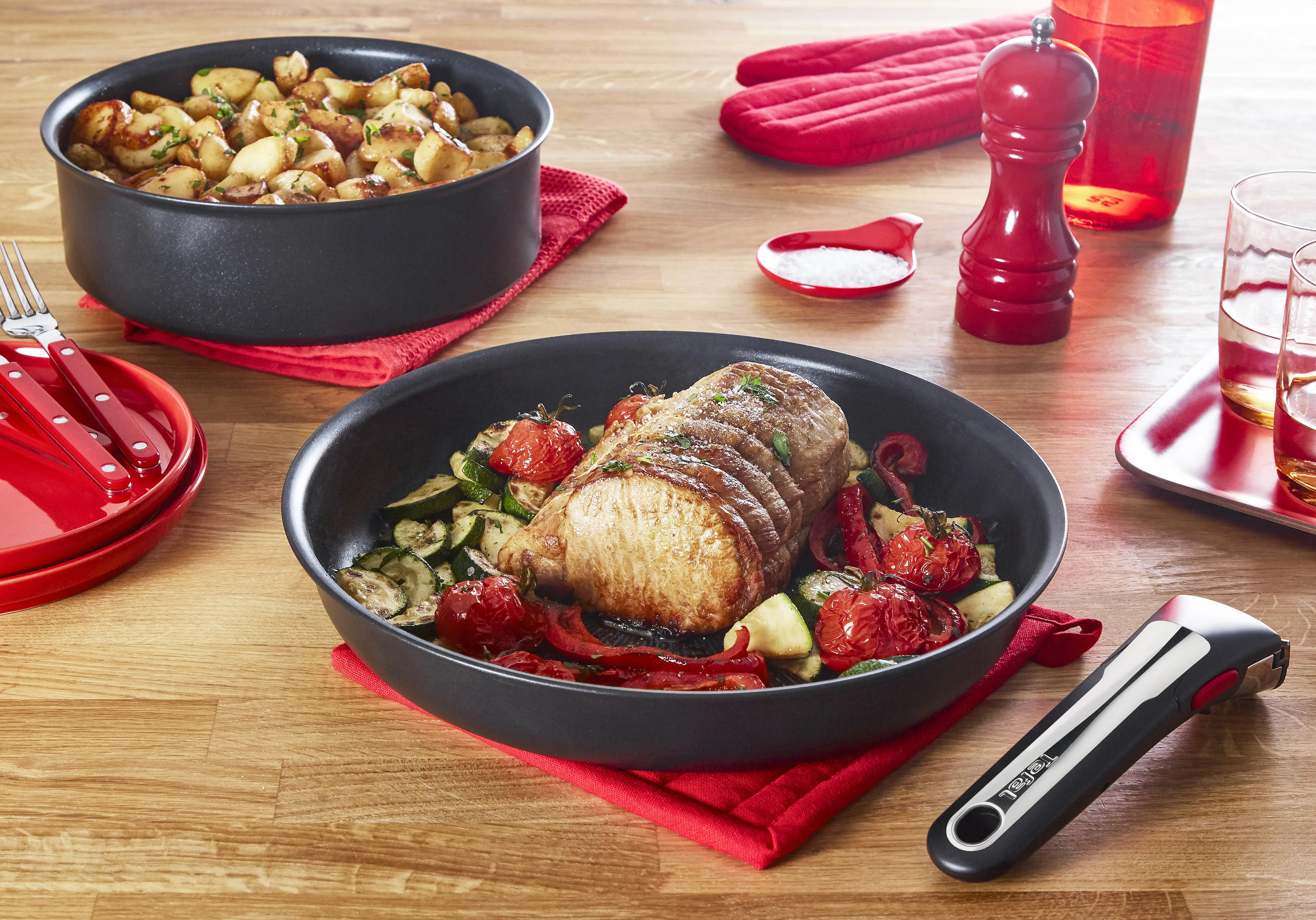 Ingenio Unlimited ON frying pan and saucepan set from Tefal