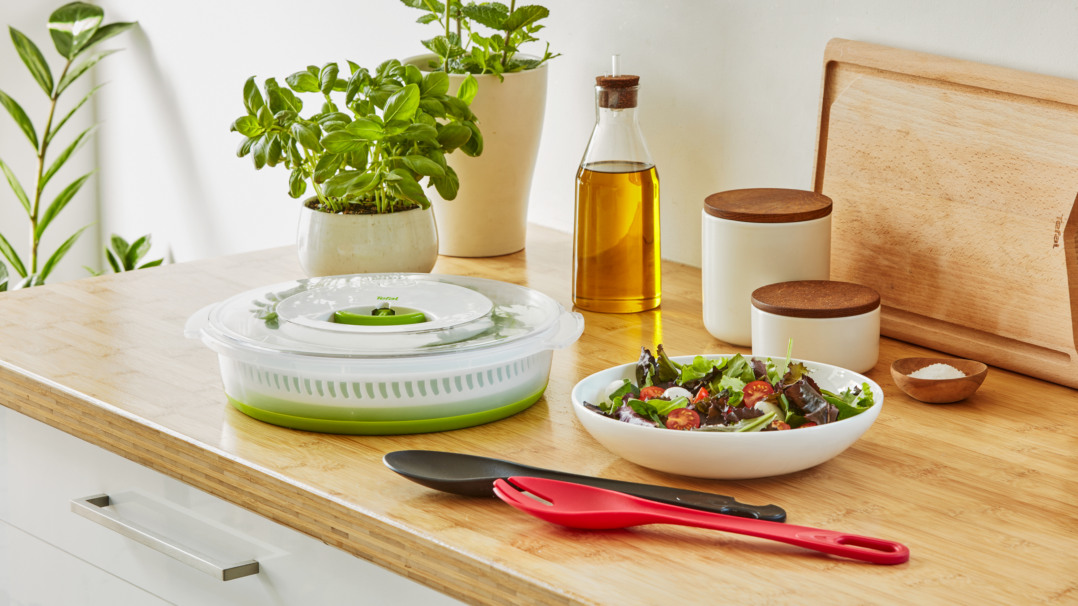 Tefal foldable salad spinner from Tefal 