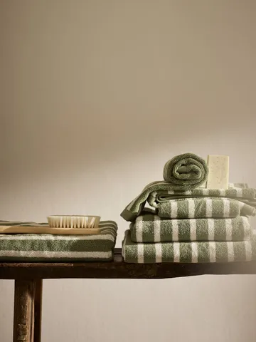 Bonnie bath towel 70x140 cm - Green - Tell Me More