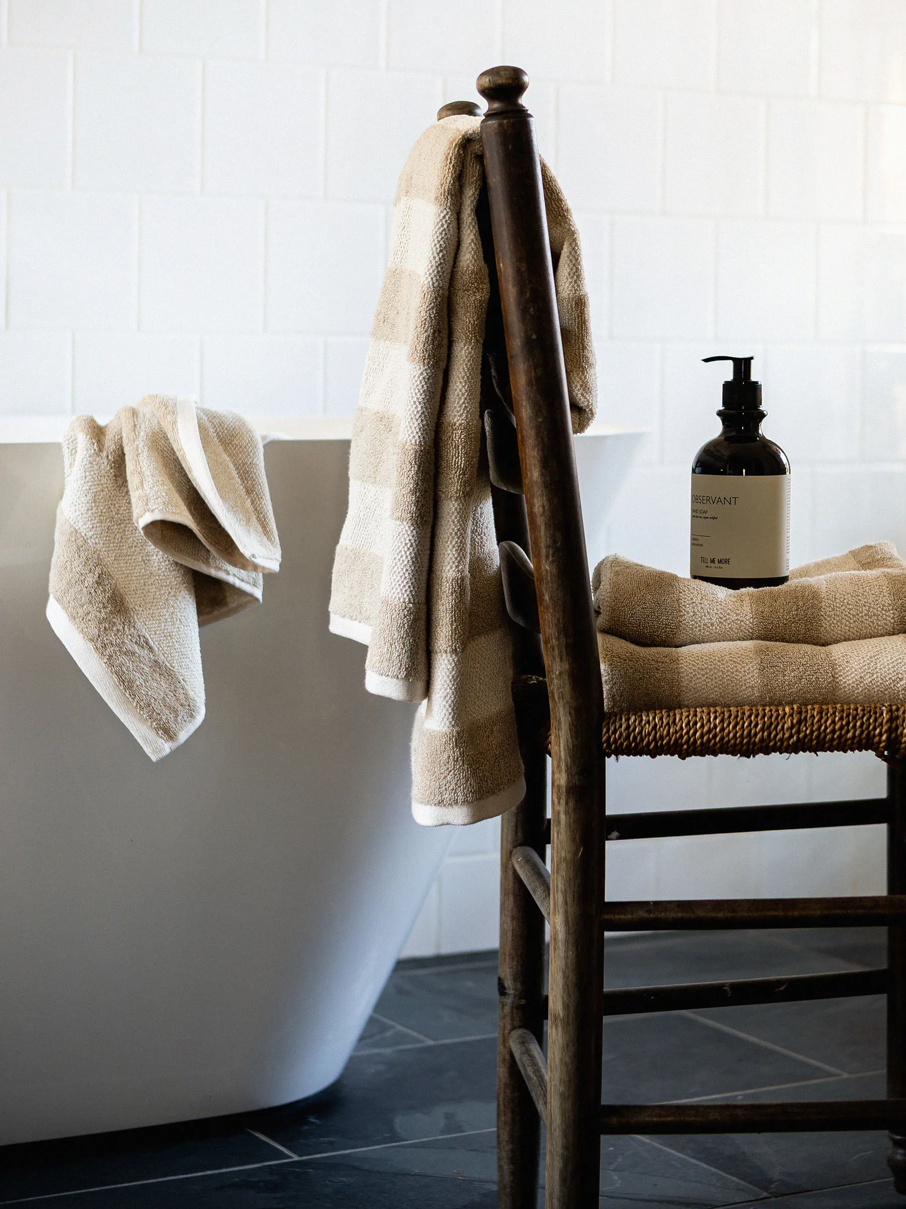 Cleo bath towel 70x140 cm, Beige Tell Me More