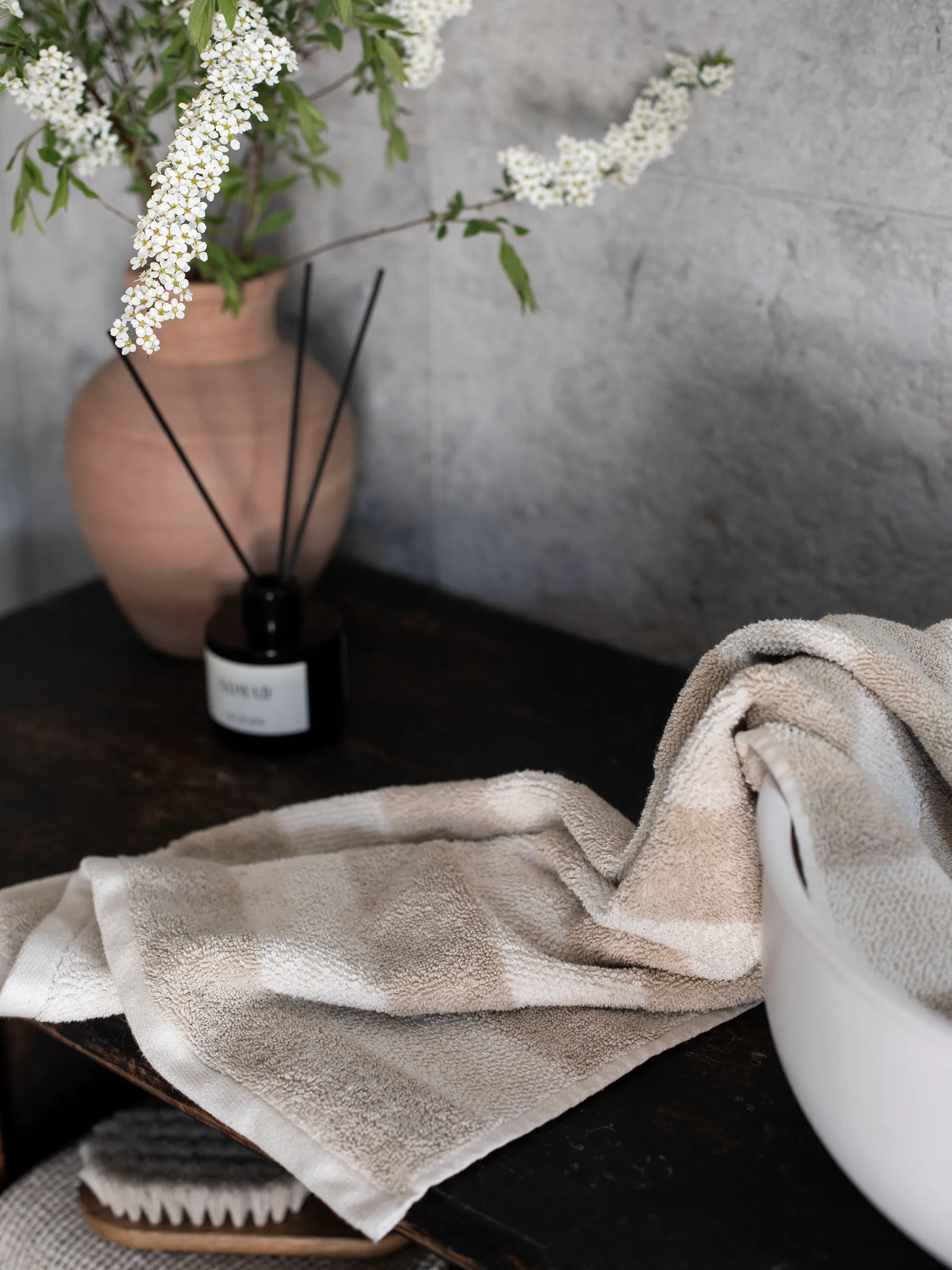 Cleo towel 50x70 cm, Beige Tell Me More