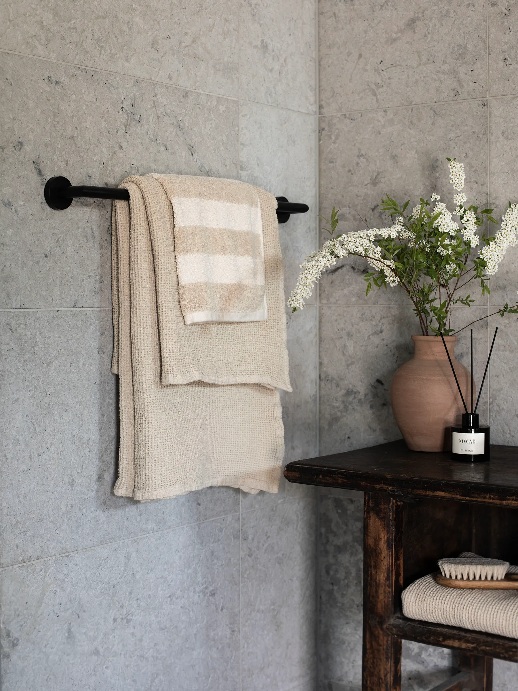 Cleo towel 50x70 cm, Beige Tell Me More